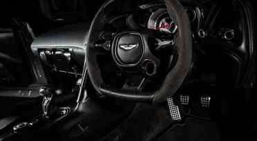 Aston Martin DB10