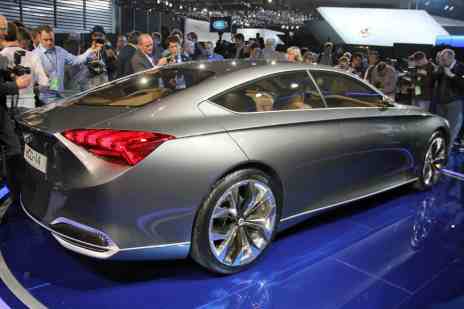 Hyundai HCD-14 Genesis concept