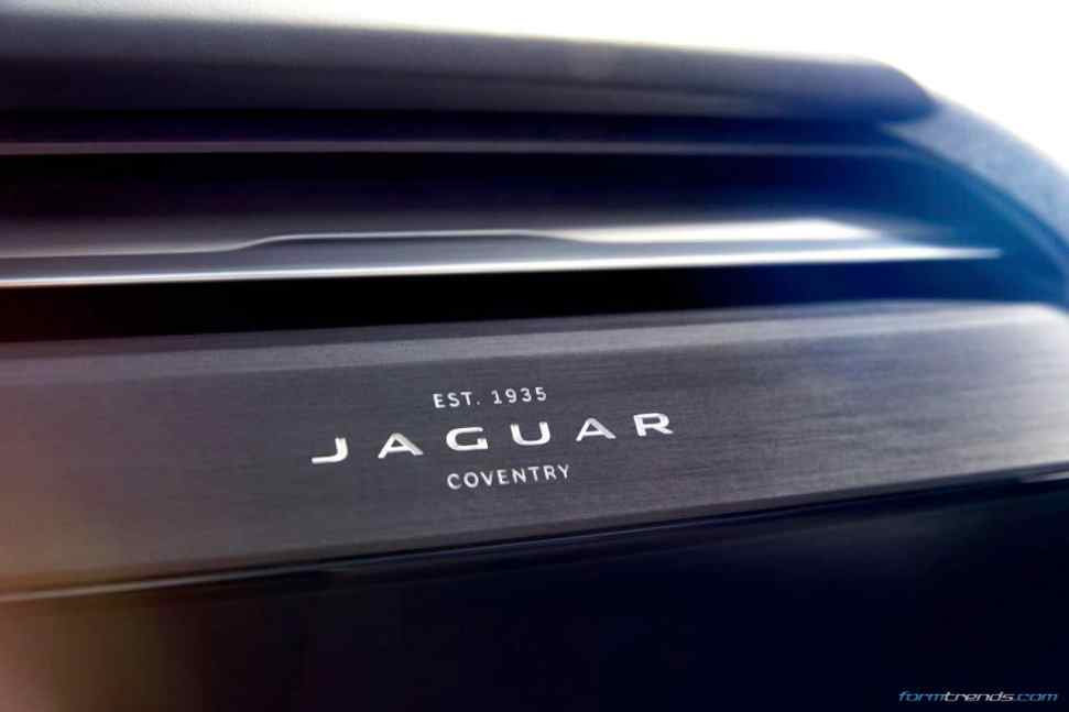 Jaguar I-Pace concept IP detail